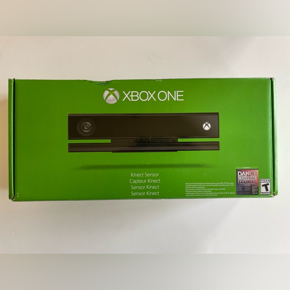 Xbox One Kinect Sensor with Dance Central Spotlight